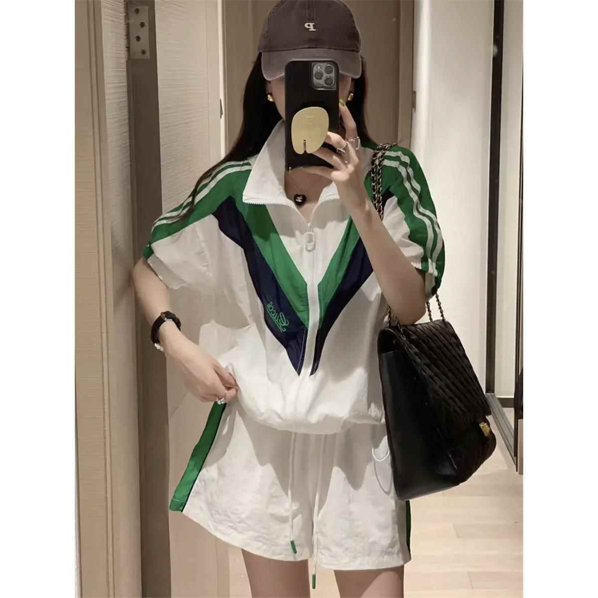 运动套装女2026新款夏季休闲时尚洋派宽松减龄短袖上衣短裤两件套