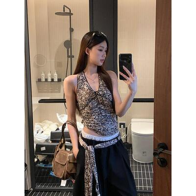 红人馆吊带背心女2026新款夏外穿美背辣妹穿搭豹纹无袖挂脖上衣女