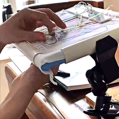 十字绣桌边绣夹一对侧边夹辅助工具小型绣绷绣架台式桌面刺绣夹子