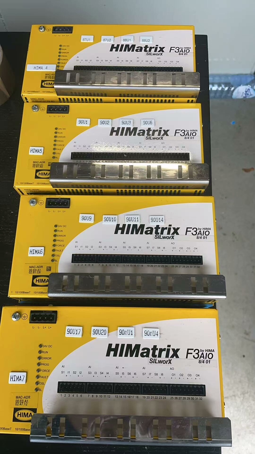 HIMA   F3AIO 8/4 01 工程余货 原装 成色