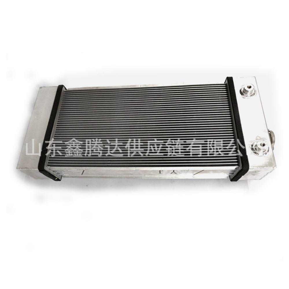 E307 E307D电喷挖掘机散热器 汽车中冷器 铝制水箱 307-7640