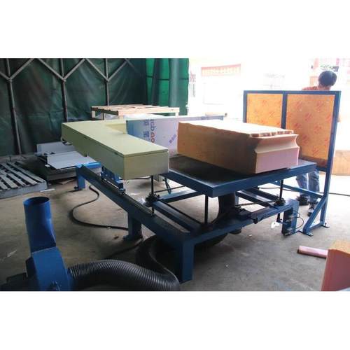 半自动手动海绵异形仿型切割机