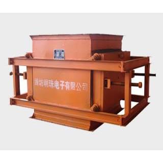RCY系列半自动溜槽式永磁除铁器自动除铁器上料除铁机品质保证