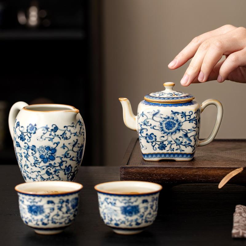 汝窑青花缠枝莲汉方茶壶单壶泡茶家用一人用2024新款陶瓷茶水壶