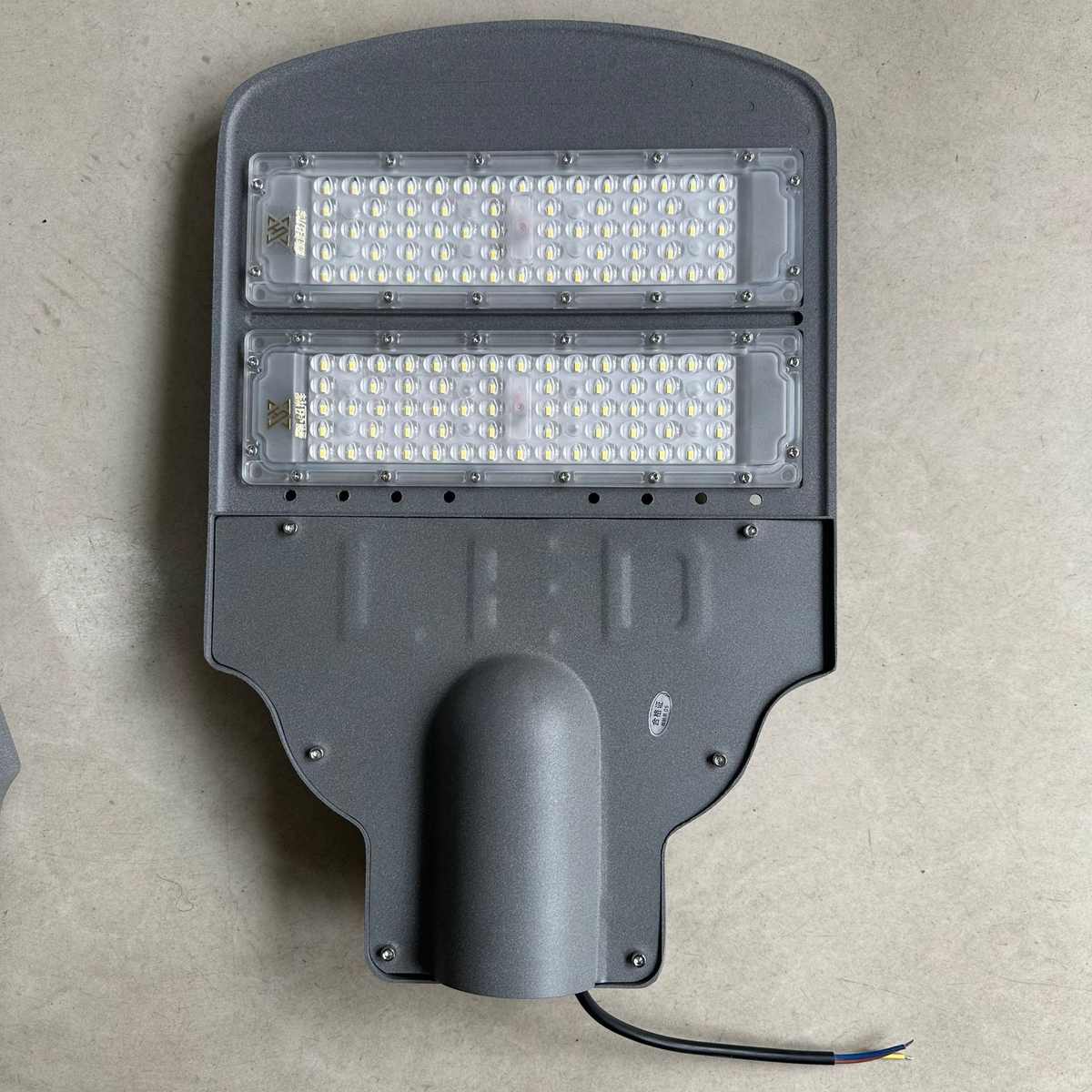 厂家批发LED路灯220V工程 型。单臂双臂市电路灯新农村市政路灯现