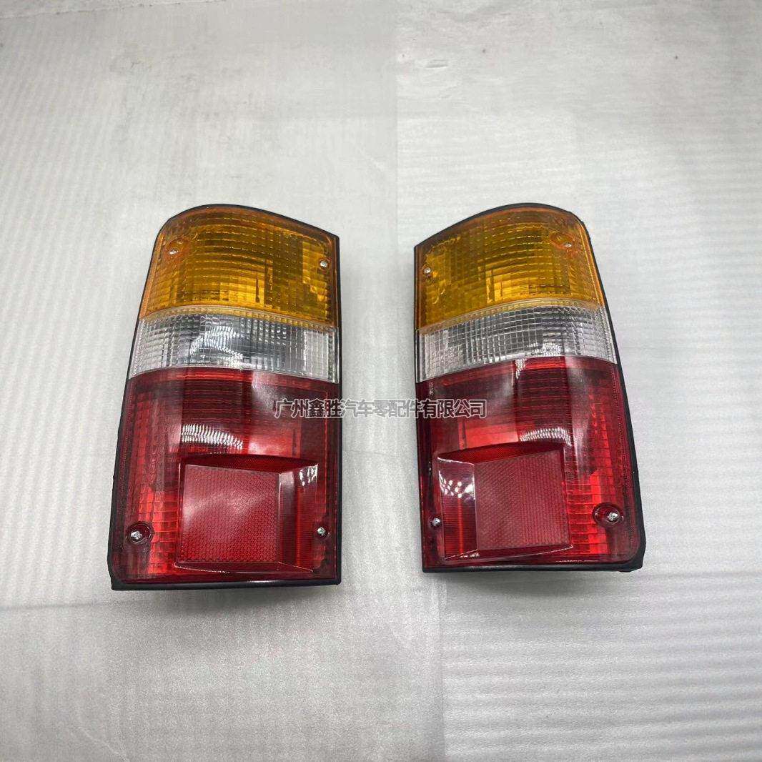 适用于丰田 海拉克斯Hilux 皮卡SR5 MK3 1989-1995 尾灯刹车灯