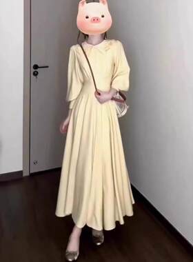 法式黄色翻领收腰a字连衣裙女韩系通勤气质长裙温柔风超好看裙子