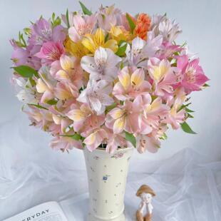 水仙百合鲜花六出花鲜切花卉插花材家用水养水培多头插瓶六初花束