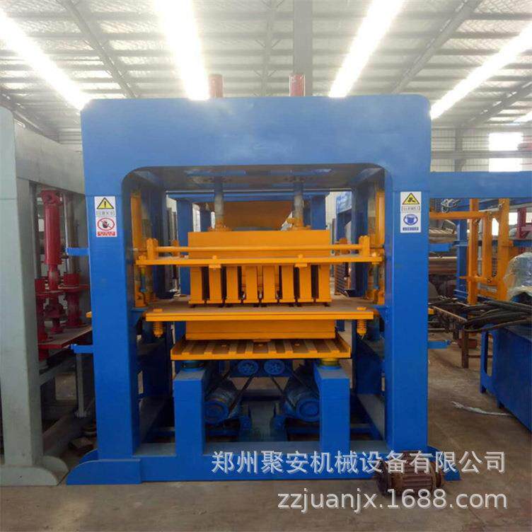 水泥制砖生产线 全套空心砖生产设备 全自动免烧空心水泥制砖机