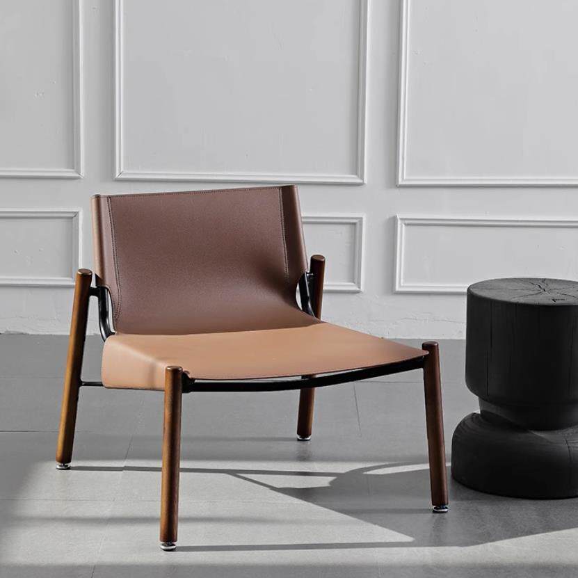北欧皮质休闲椅实木马鞍皮沙发椅设计师款意式简约单人椅北欧风