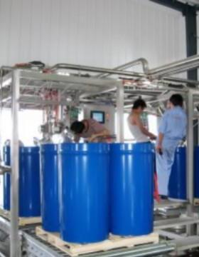 果汁果酱用2-30L盒中袋灌装机220L头双头无菌大袋灌装机食品级