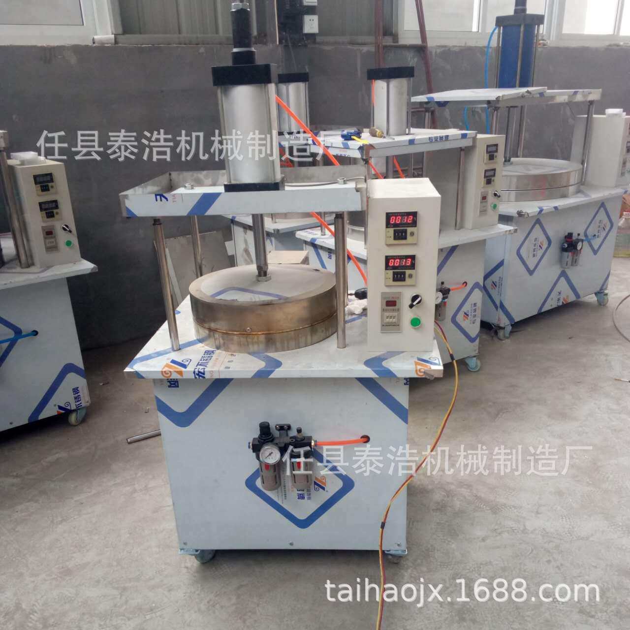厂家直销多功能全自动烙饼机 流水线烙饼丝机器气电两用