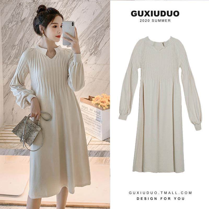 大码孕妇连衣裙秋冬韩版时尚气质V领宽松显瘦中长款毛衣裙潮孕期
