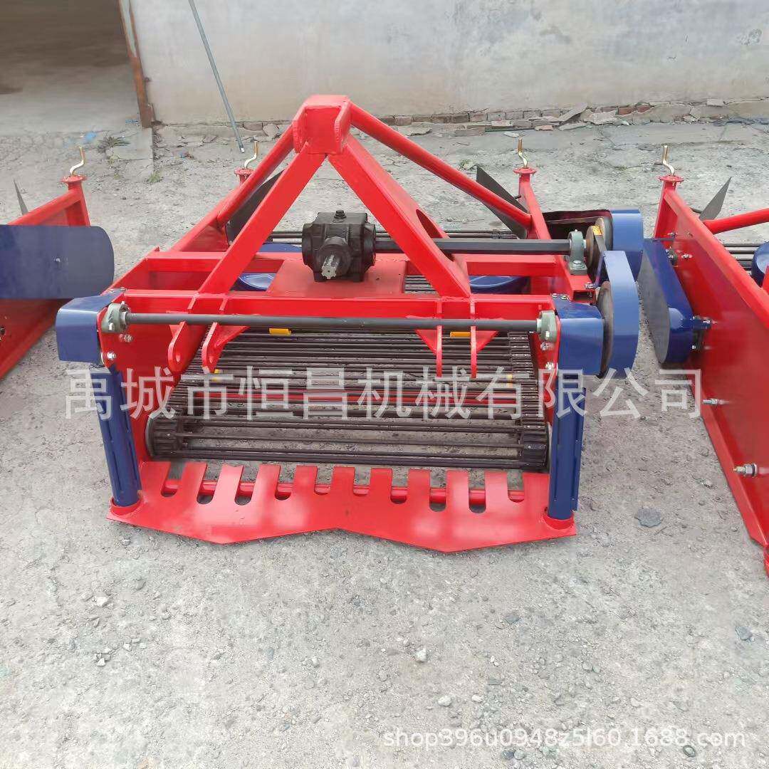 小四轮配套皮带款土豆收获机红薯收获机器收地蛋机子
