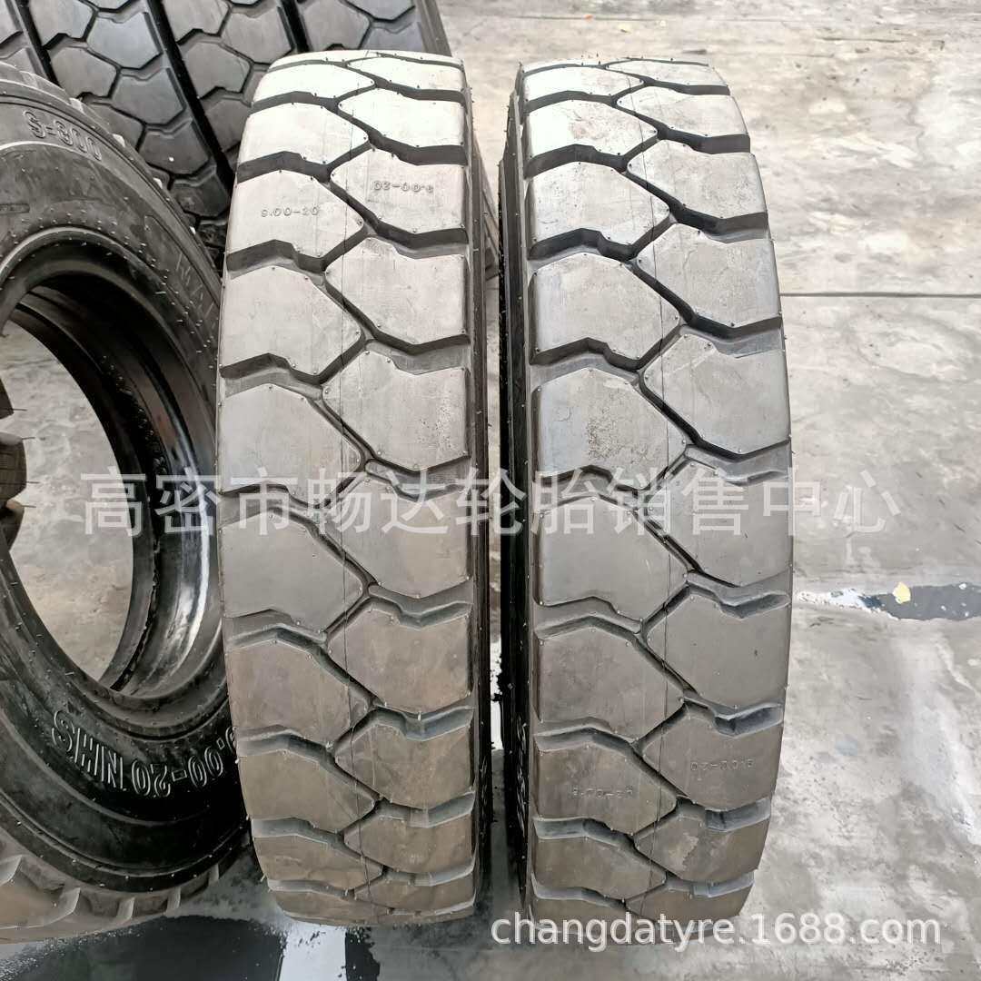 9.00-20 叉车轮胎 卡车轮胎 大块花纹 尼龙胎
