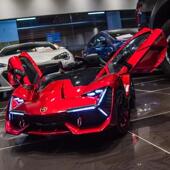 高档儿童电动车四轮遥带控宝宝车电动车汽小孩玩具可坐人摇摆童车