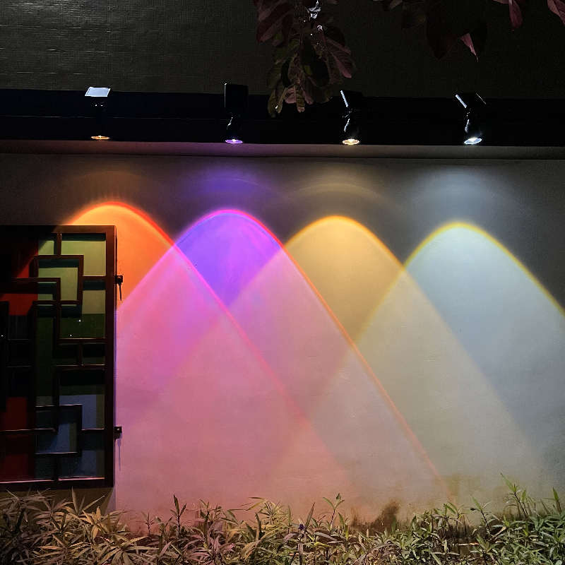 太阳能户外灯庭院花园草坪超亮射灯地插照树灯防水景观装饰洗墙灯