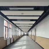 玻纤吸音天花板白色吊顶 体育馆篮球场学院吊顶铝条玻纤吸声体