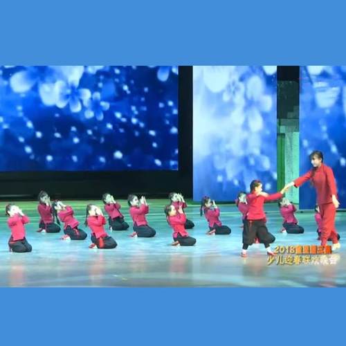 正品九演出服女儿中童红高粱同款衣服国风红蹈色村姑话剧古典舞儿