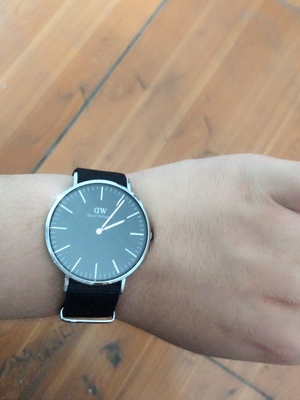 dw手表怎么鉴别真假全是干货不看后悔了?