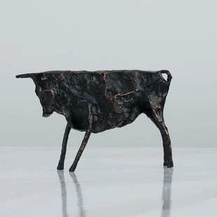 铁牛别墅样板房书柜摆件新装饰品招财中式玄关办公室工艺复古北欧