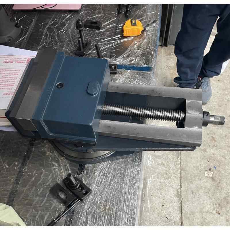 现货Q13重型机用虎钳8寸平口钳开口230mm平口钳铣床角固式老虎钳