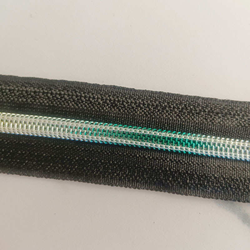 5#彩色牙尼龙拉链厂家批发多种规格手袋箱包家纺被罩拉链多颜色