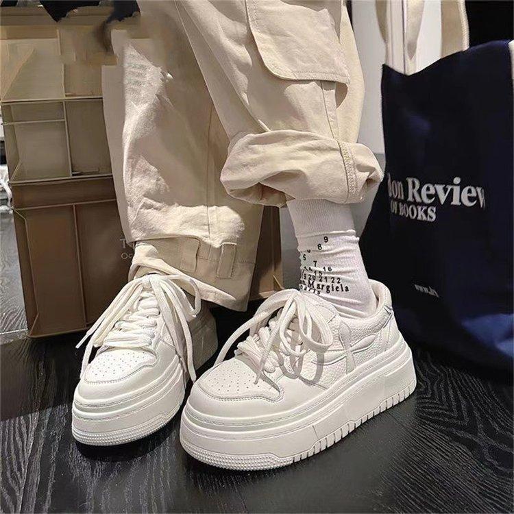 小众款感小白鞋女2025春夏季新款厚底增高百搭休闲松糕鞋板鞋