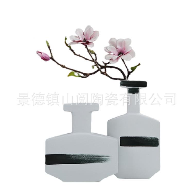 简约现代黑白陶瓷创意条纹花器摆件样板家客厅电视柜桌面软装饰品