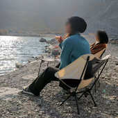 户外生钓鱼凳太椅月亮登山超轻空椅露营便携折叠美术野餐外出