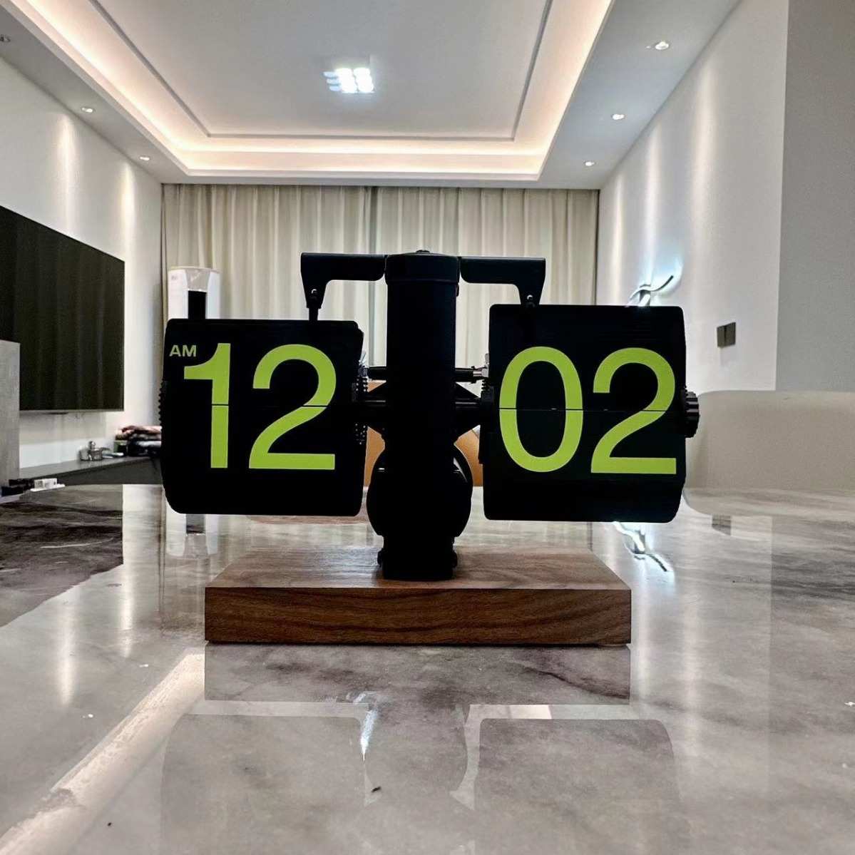 创意简约自动翻页时钟复古客厅桌面摆件家居数字机械座钟