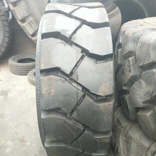 1425x450 34矿井尼龙真空工程机械轮胎 34井下铲运机轮胎55×1800