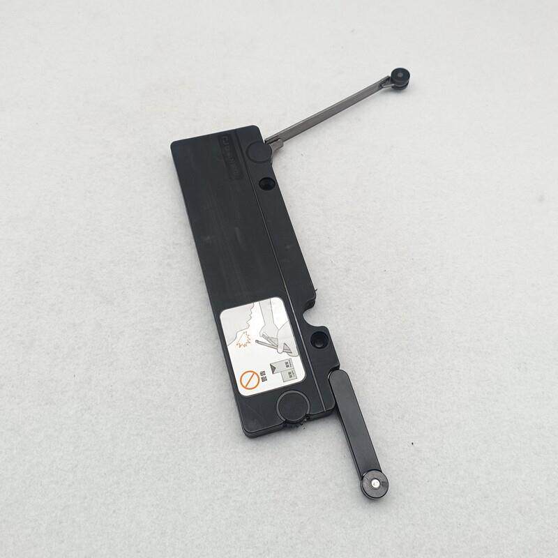 自动开门器阻尼缓冲衣柜按弹式反弹器一按即开免拉手OTmini闭门器