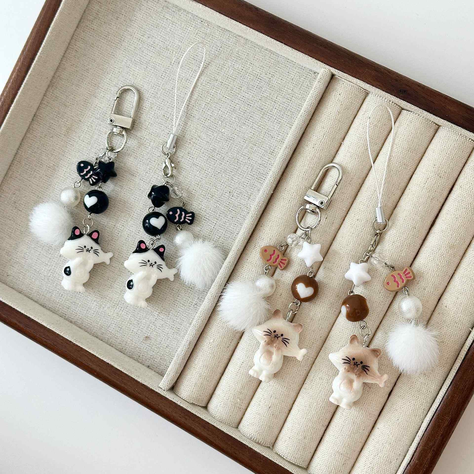 新中式手机链配件独特好看的手机链日韩ins可爱卡通爱上的猫钥匙扣爱心毛球串珠手机链背包挂,3C数码配件,手机挂件/手机链,淘宝优惠券,粉丝福利购,淘宝优惠卷