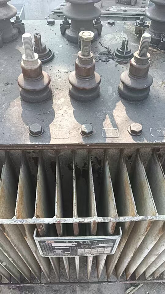 4月1日金华处置废旧变压器1台，螺杆机1台，两台约3吨9左右（义乌）打包处置网络拍卖公告