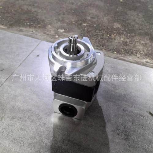 ZAX670LC-5B HPK300齿轮泵