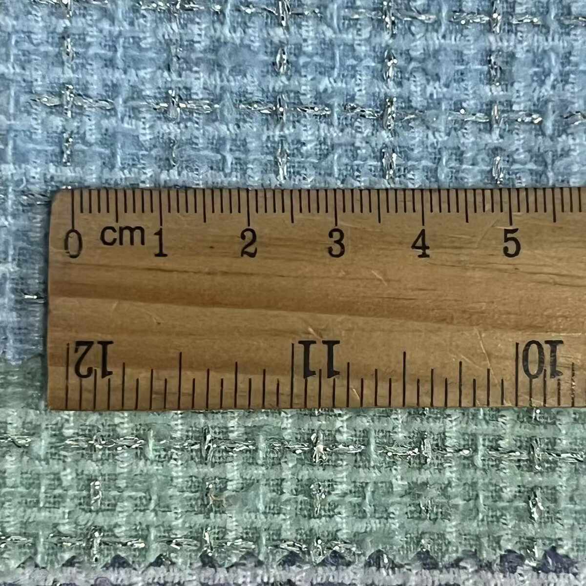 厂家现货500克 25羊毛小香风银丝格子粗纺梭织粗花呢布料女装鞋帽