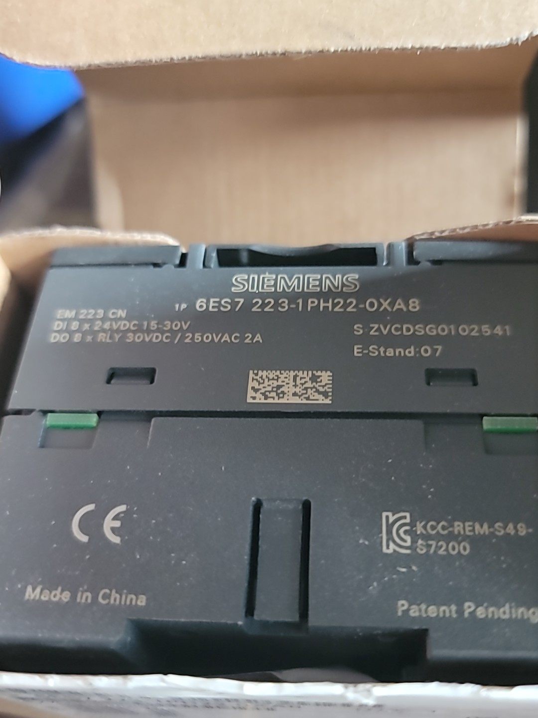 西门子PLC扩展模块，型号6ES7 223-1PH22-0X