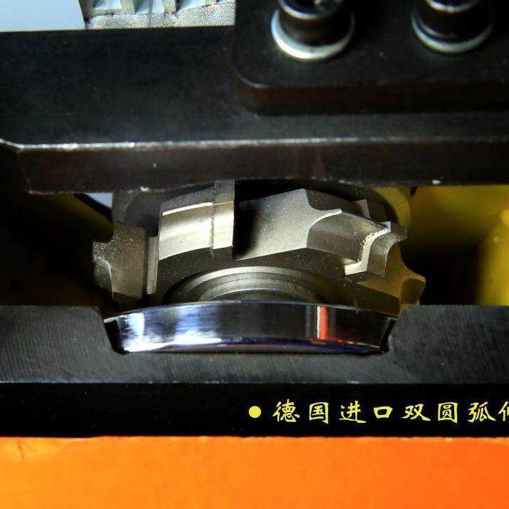 木工封边机/半自动封边机/全自动封边机/曲直线双涂胶一体封边机