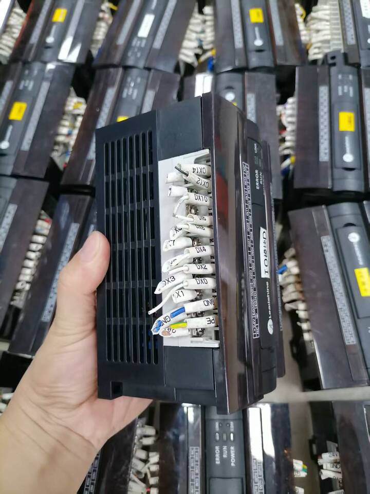 10月18日深圳雷赛LeadshineIO模块EM32DX-A2一批（合计48个）网络拍卖公告