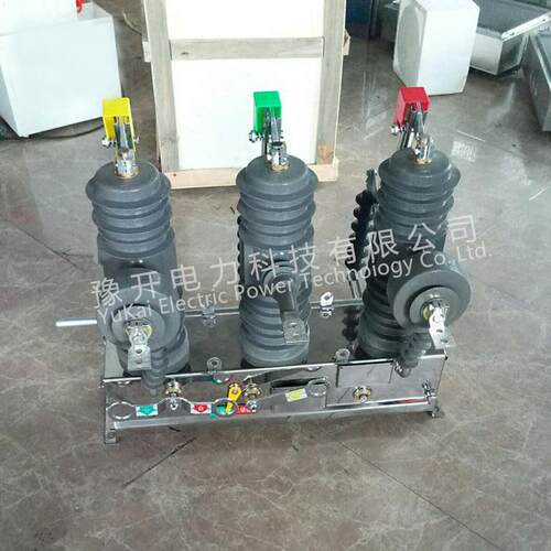 ZW43-12G/630A智能带隔离户外压真空断路器10KV压真空开关