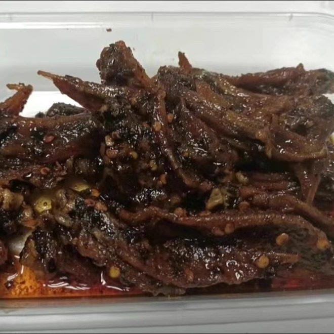 现货辣谜鸡翅 湖南香辣休闲零食小吃办公室零食推荐卤味熟食辣味