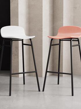 斯堪的纳维亚流行靠背无障碍豪华酒吧凳酒吧椅家庭户外酒吧凳现代