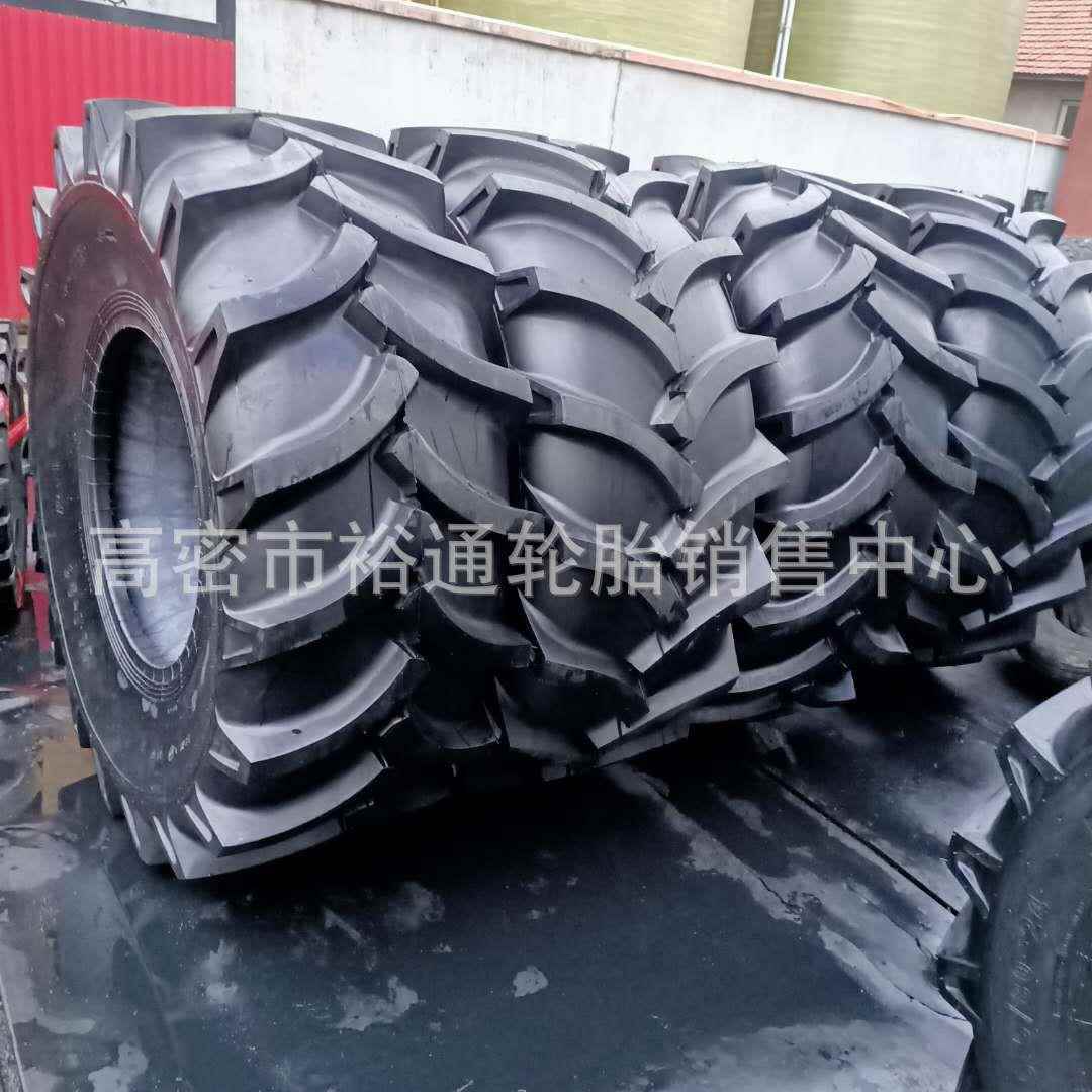 农业林业伐木机械轮胎28L-26 30.5L-32 23.1-26 人字花纹可配钢圈图片