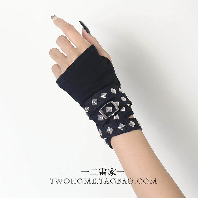 黑化庞克机能风铆钉缠绕护腕个性颓废半指手袖套亚文化女腕带酷帅