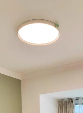 中山839果灯果新款油奶风护眼吸顶灯现代简超约全光谱薄无缝卧室