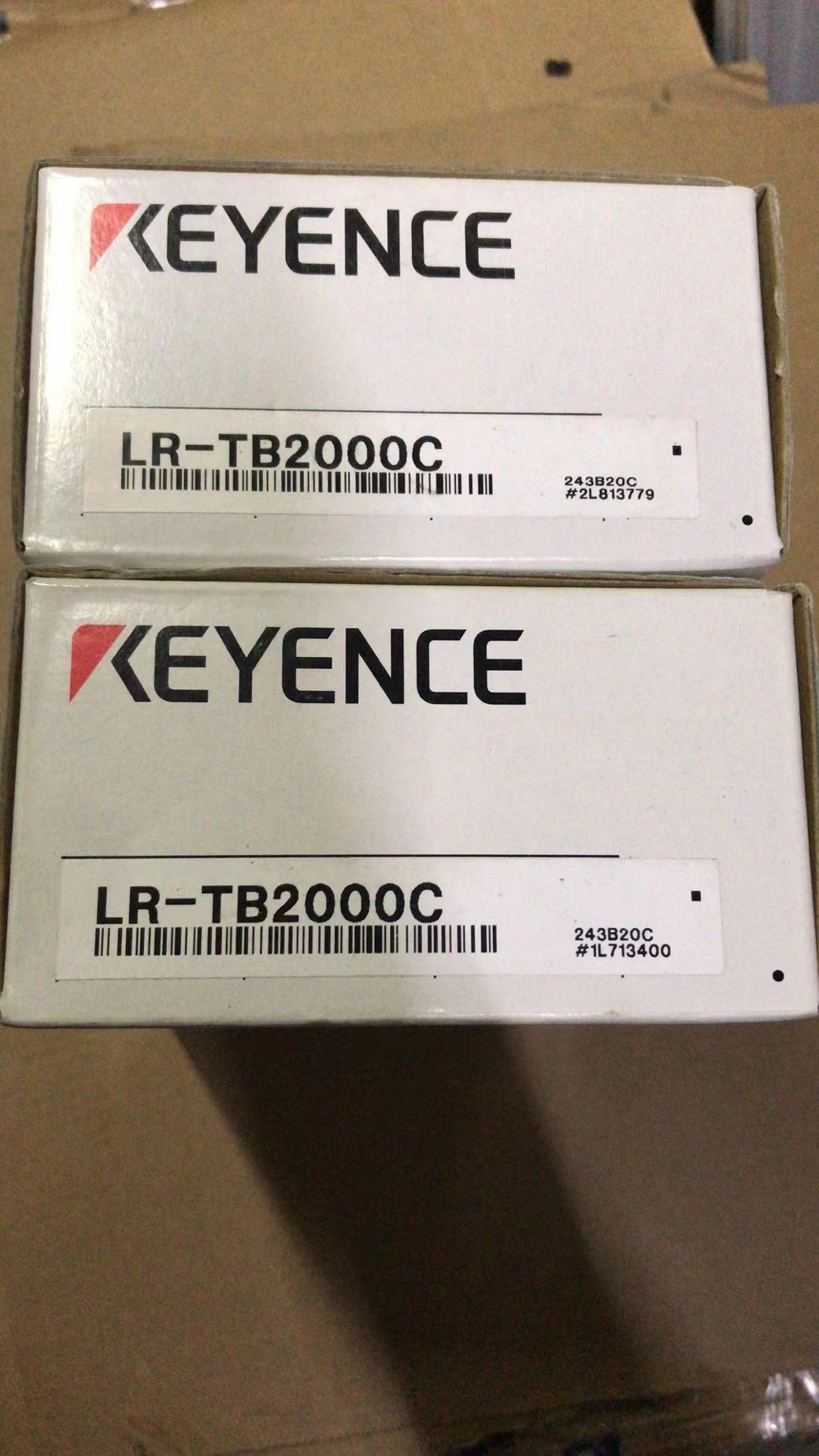 基恩士传感器LR-TB2000C全新原装正品，里外编号一致