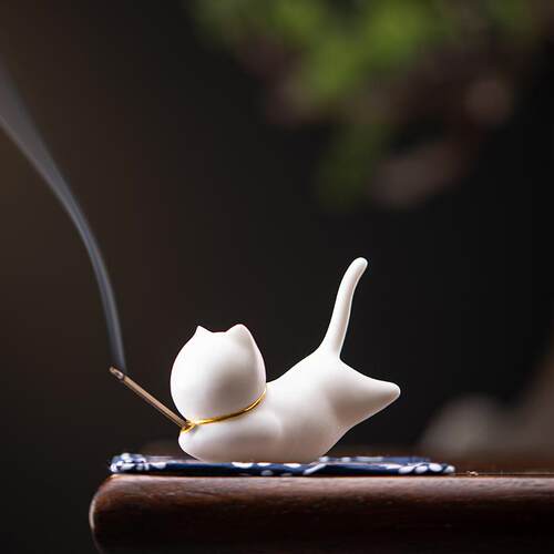 创意可爱小猫咪陶瓷摆件萌猫茶宠笔架家用室内檀香插香器香道香托