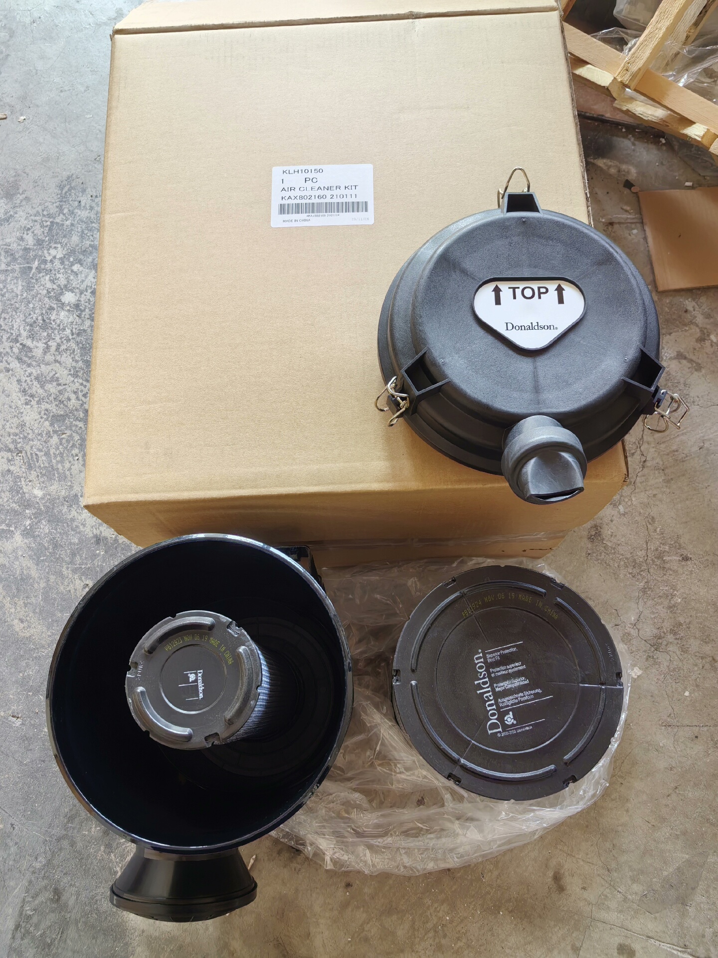 住友，凯斯，卡特空滤总成，有需要的联系，全新原厂只有17个打