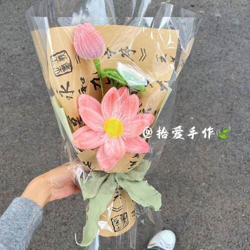 diy女朋友成品成品扭扭荷花干花